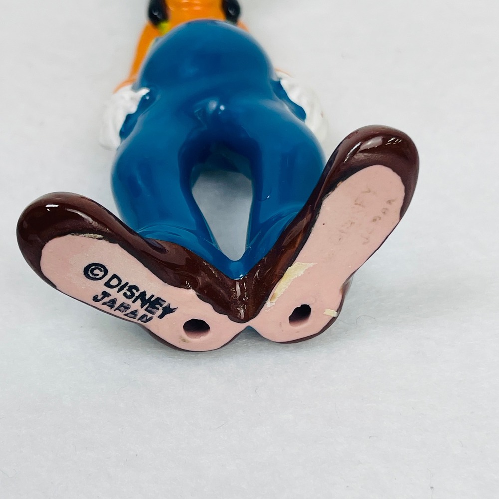 Vintage Disney Goofy Ceramic Figurine 5.5 Inch Japan Collectible Orange Blue - Picture 9 of 10
